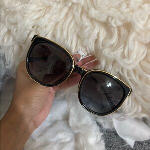 Miachel kors sunglasses